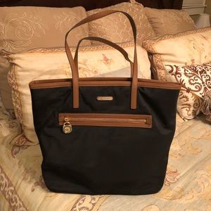 Michael Kors Two Toned Shoulder Bag